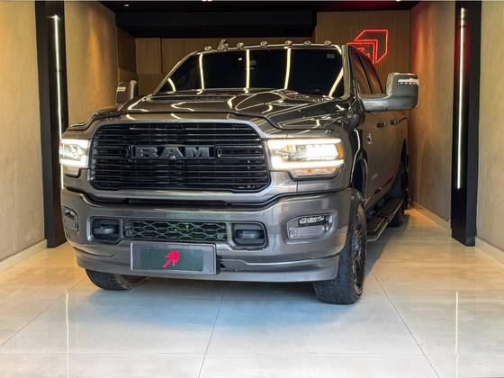 RAM 3500 6.7 I6 TURBO DIESEL LARAMIE NIGHT EDITION CD 4X4 AUTOMÁTICO RAM 3500 6.7 I6 TURBO DIESEL LARAMIE NIGHT EDITION CD 4X4 AUTOMÁTICO